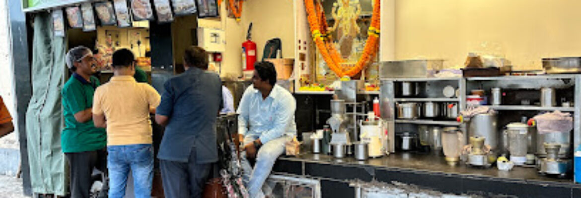 Bachelorr    Chowpatty  Since 1930 s