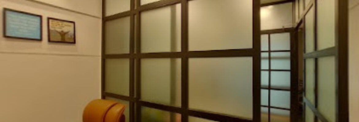 Dr  Amyn Rajani  OAKS Clinic   Robotic Joint Replacement   Arthroscopy   Sports Injury   Knee  Shoulder   Hip Surgeon