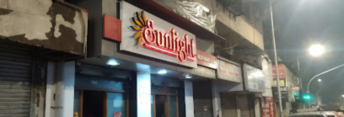 Sunlight Restaurant   Bar