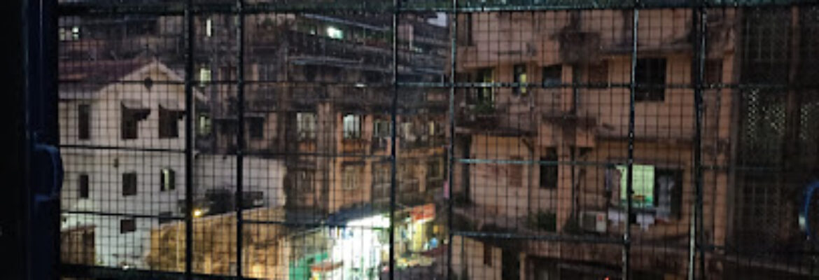 Raj Affordable air conditioned  double sharing accommodation with all amenities   for girls 7 000   for boys 10 000